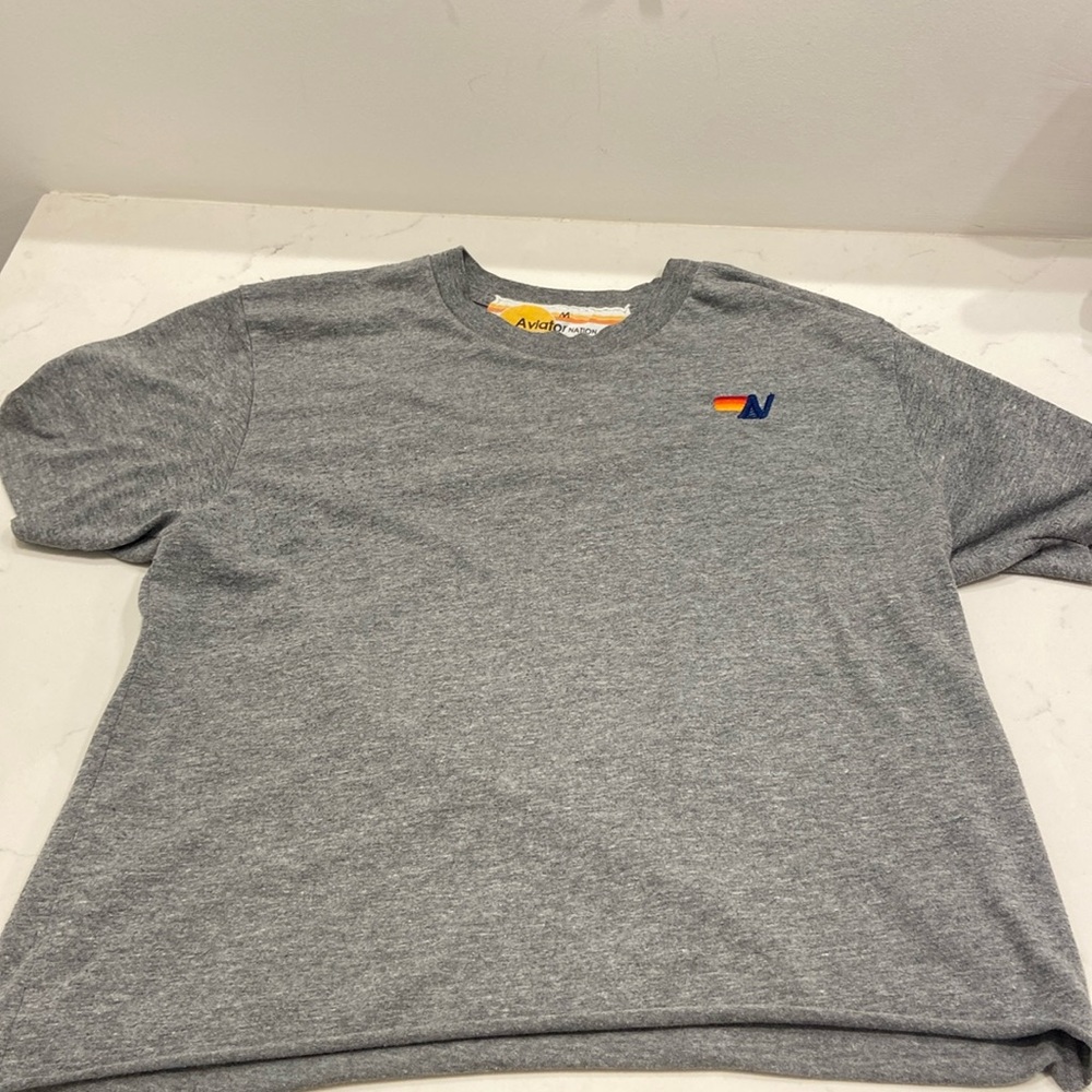 Super cute and trendy AVIATOR NATION boyfriend shirt in heather gray size M